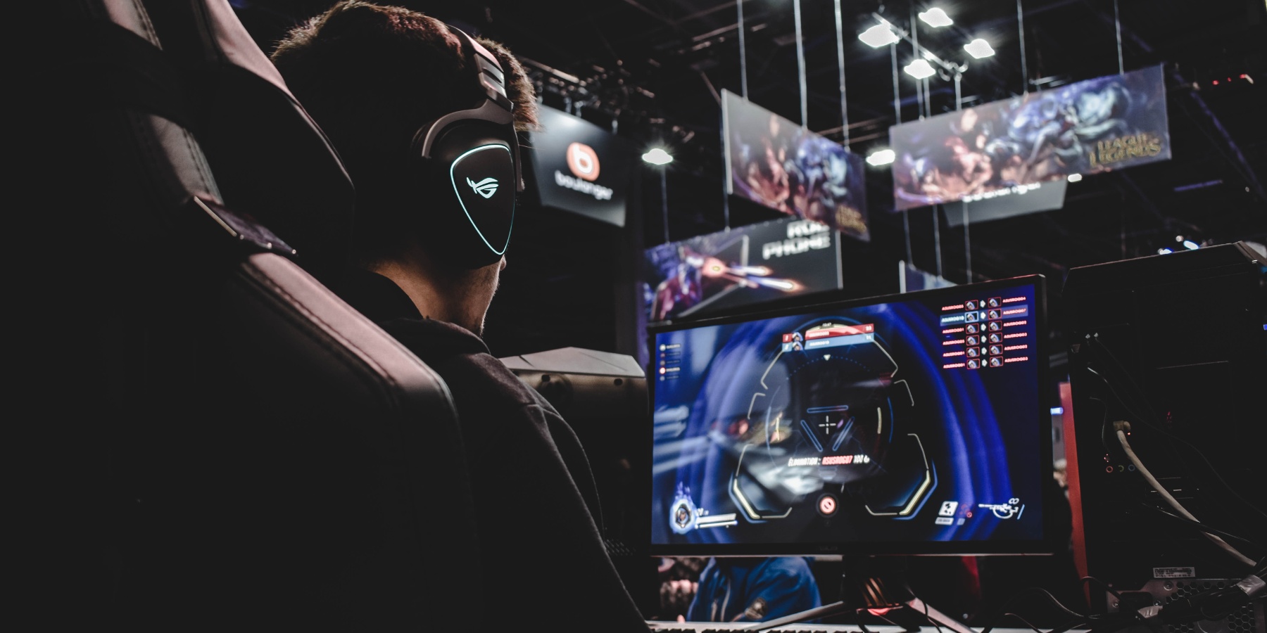 Esports gamer image