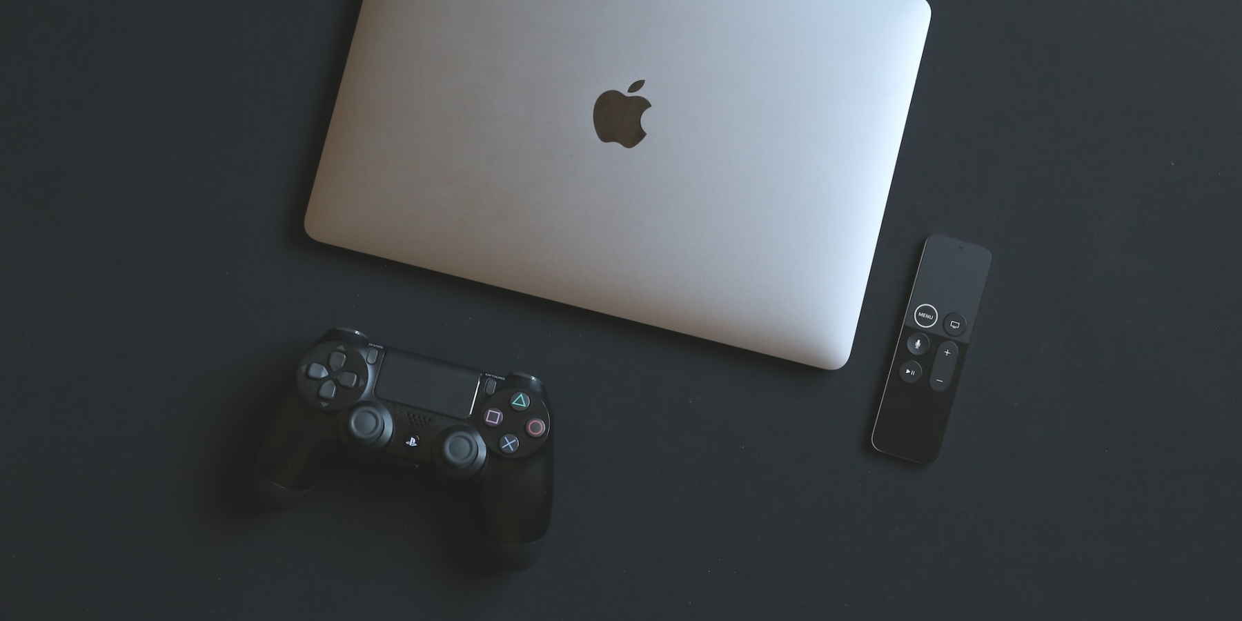 macbook-and-controller-image-1
