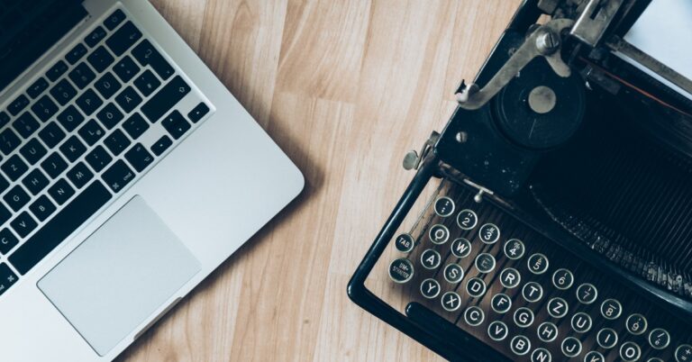 laptop and typewriter image