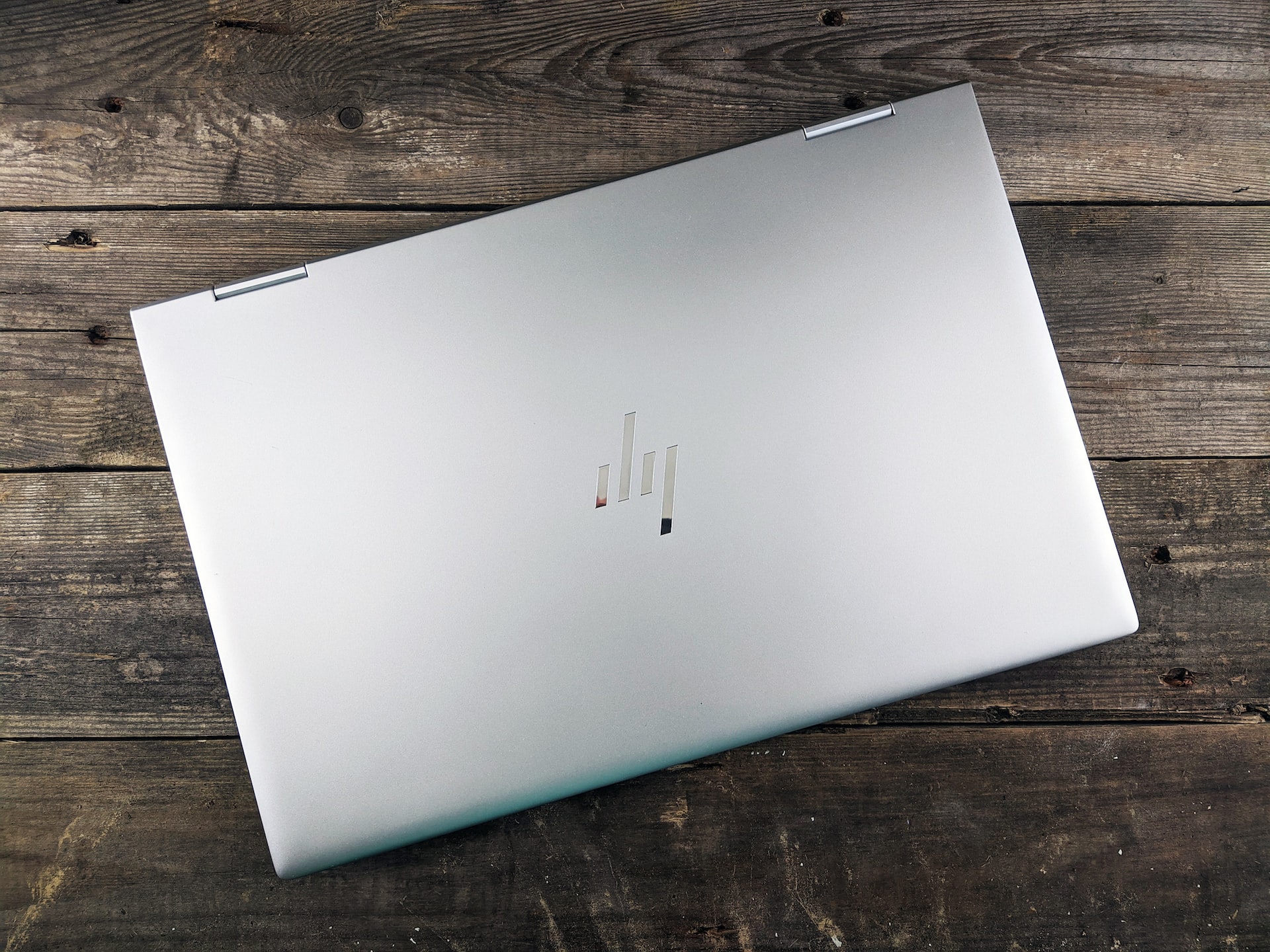 metal laptop chassis image