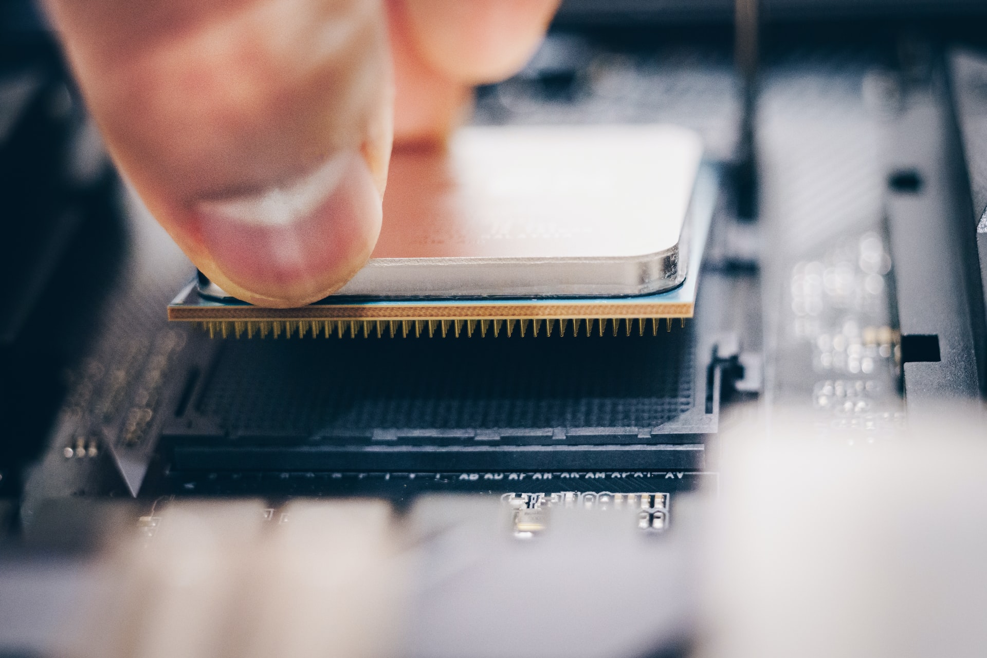 CPU being lifted image