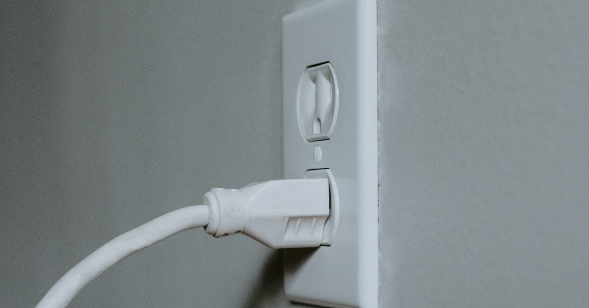 electric plug image