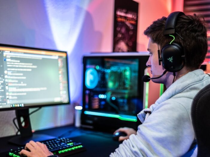 gamer with his PC image