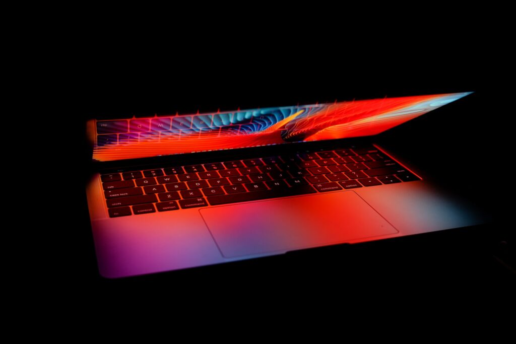 laptop lighting image