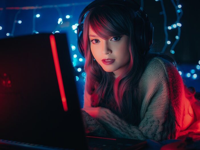 gamer girl with a laptop