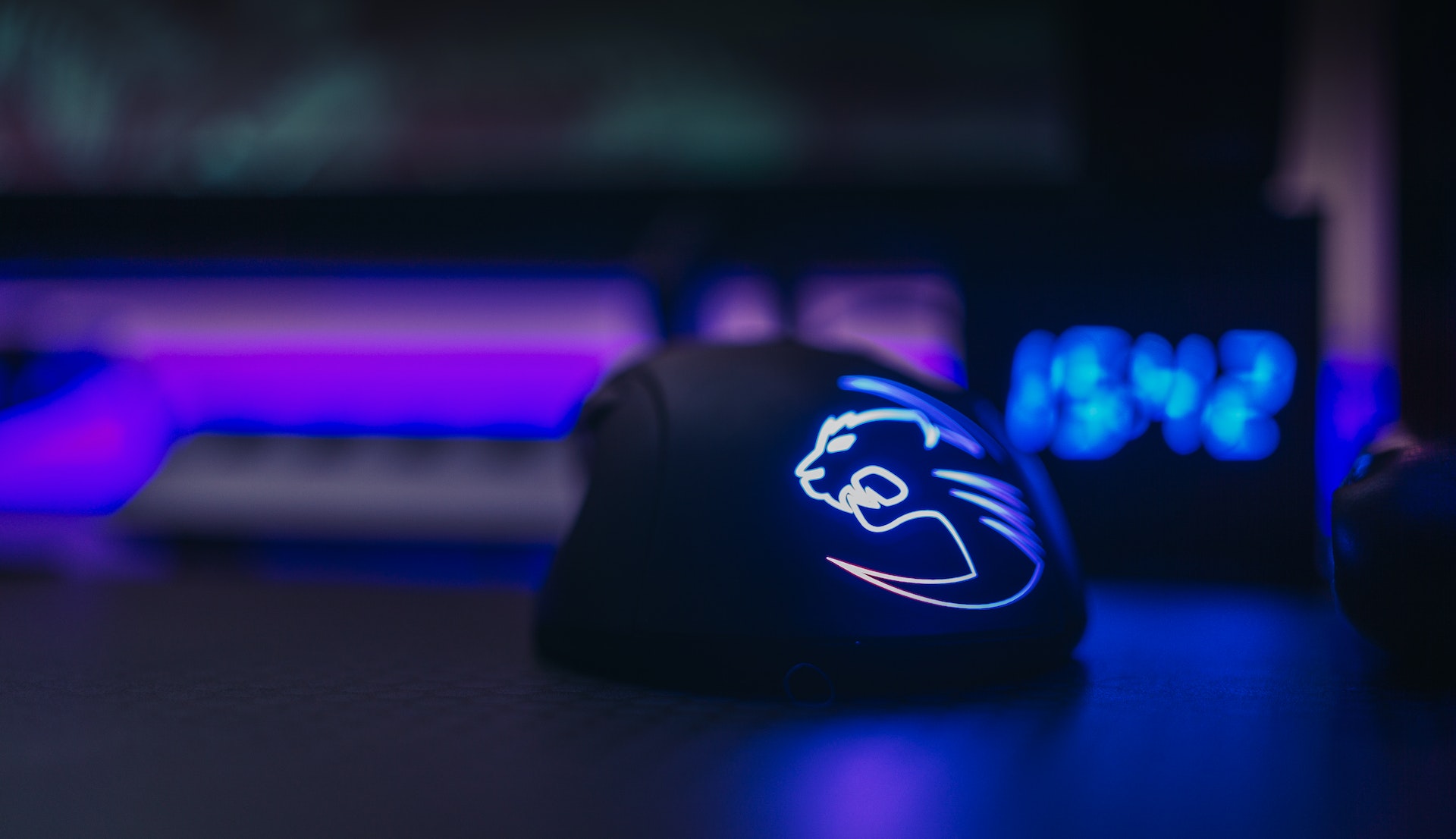 Gaming mouse design