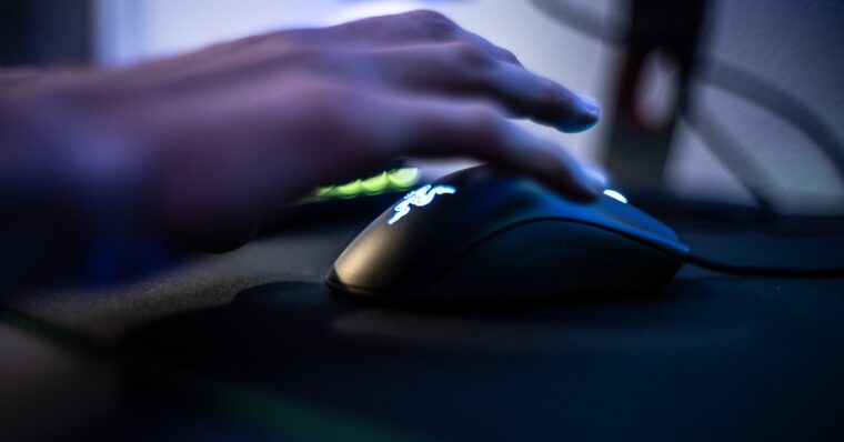 Razer Deathadder wires