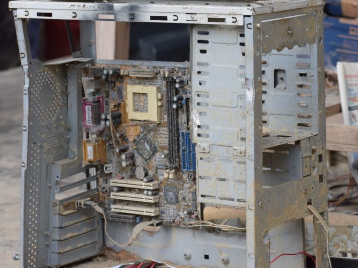 Broken computer image