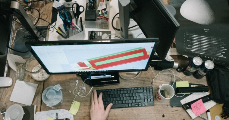Cluttered desk image