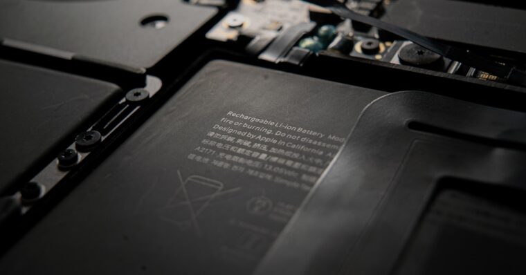 Laptop battery close-up image