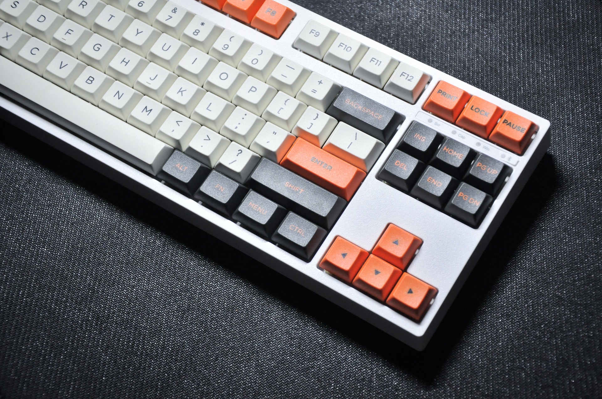 TKL mechanical keyboard image