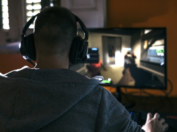 FPS Gaming