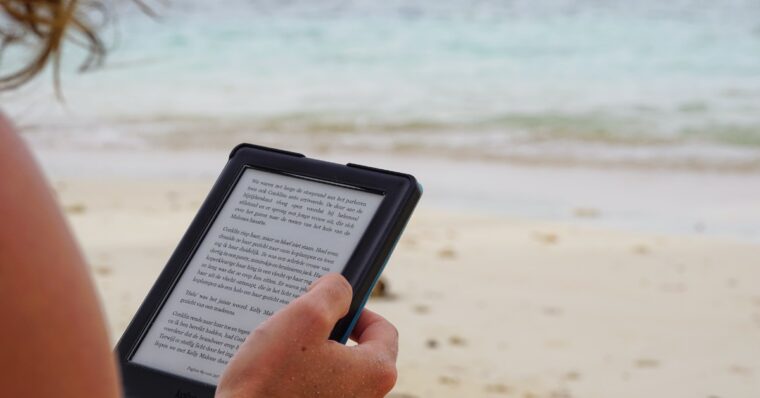 ereader on a beach image